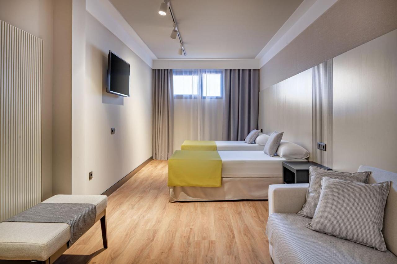 Hotel Parque Real ซิวดัดเรอัล ภายนอก รูปภาพ